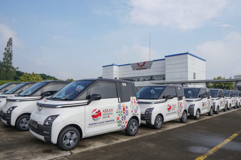 Puluhan Wuling Air ev di Terjunkan Mendukung KTT ASEAN 2023 Wuling Air Ev